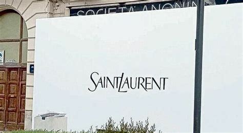 yves saint laurent bari photos